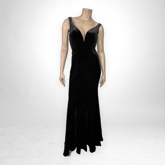 NWT‎ WINDSOR Sleeveless Black Velvet Camille Maxi Gown Size 5/6 - Picture 1 of 12
